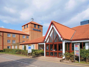 Гостиница Novotel Stevenage  Стивенэйдж